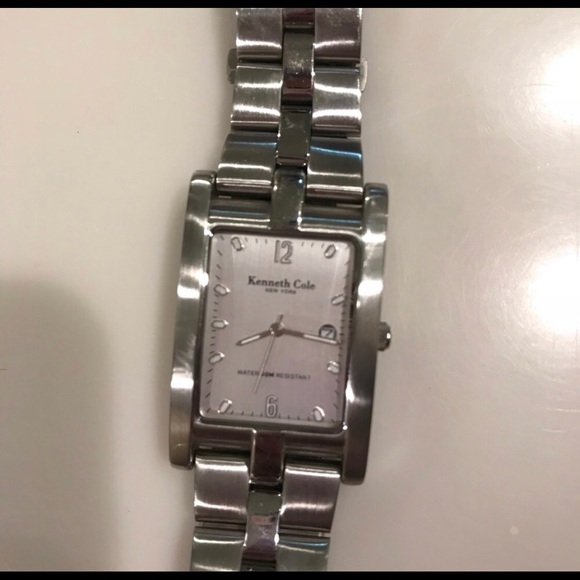Kenneth Cole Watches 2for1 - Picture 3 of 4